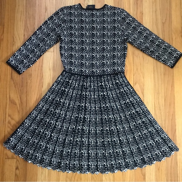 Just Taylor 3/4 Sleeves Knit Dress - Picture 2 of 6